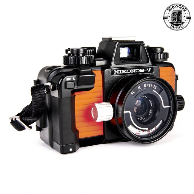 Nikonos V Underwater Camera w/ Nikkor 35mm f/2.5 EXCELLENT