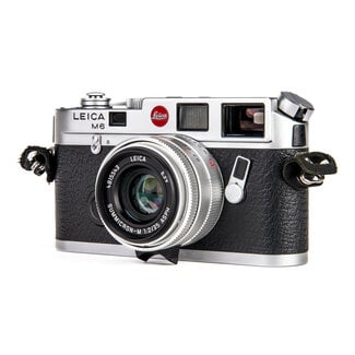 Leica Leica M6 Non TTL 0.72 Silver w/ Summicron 35mm f/2 ASPH EXCELLENT