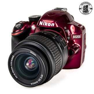 Nikon Nikon D3200 (RED) 24MP 2 Lens Kit DX 18-55mm + 55-200mm EXCELLENT