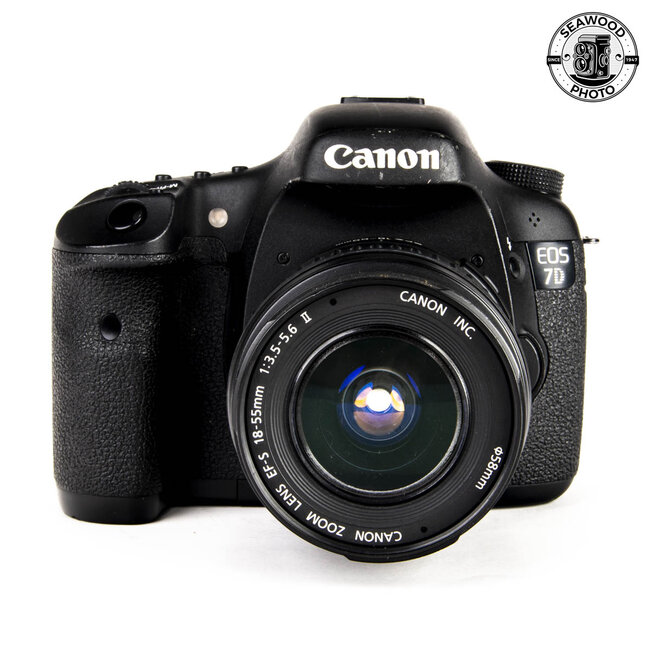 Canon EOS 7D w/ 18-55mm f/3.5-5.6 II EF-S Lens GOOD-