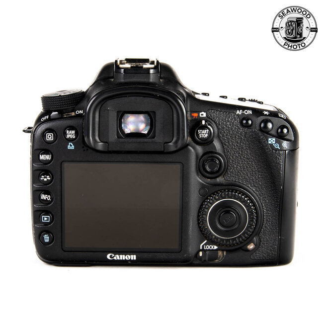 Canon EOS 7D w/ 18-55mm f/3.5-5.6 II EF-S Lens GOOD-