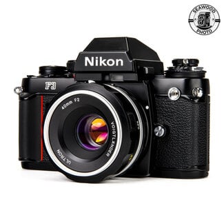 Nikon Nikon F3 w/ Voigtlander Ultron 40mm f/2 EXCELLENT
