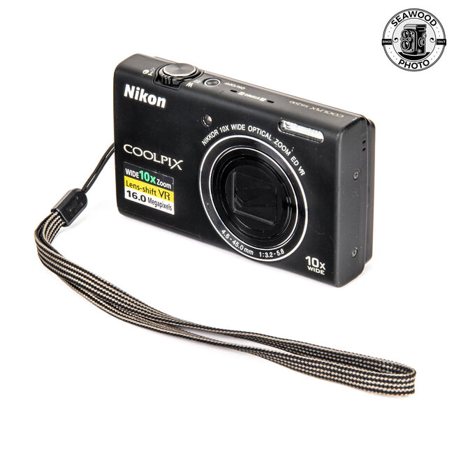 Nikon CoolPix S6200 16MP GOOD