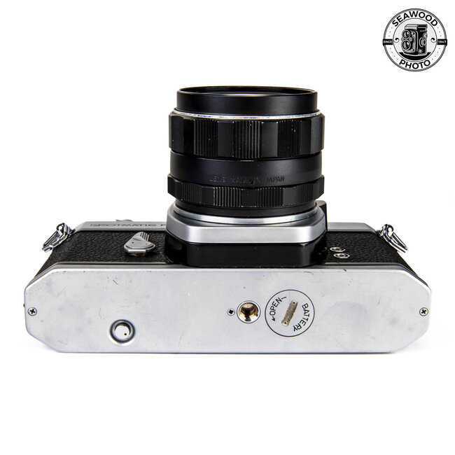 Pentax Spotmatic F w/ SMC 28mm f/3.5 GOOD-