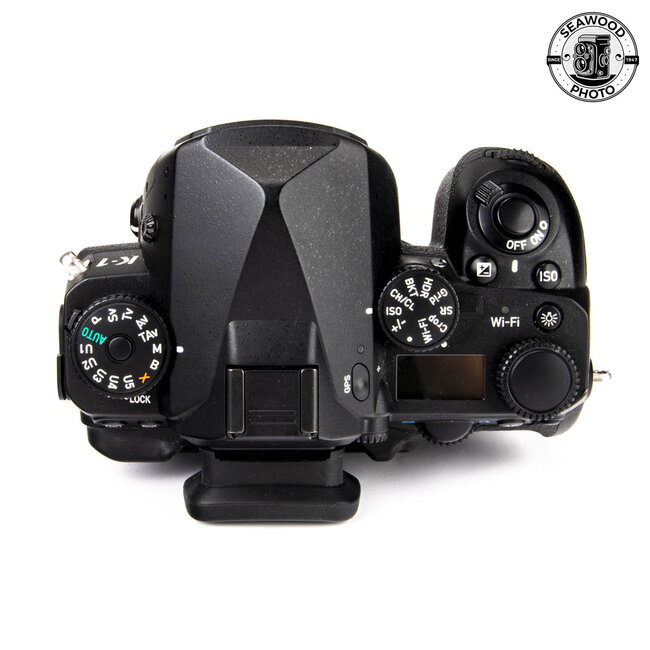 Pentax K-1 DSLR 36.4MP Full Frame Digital Camera Body GOOD+