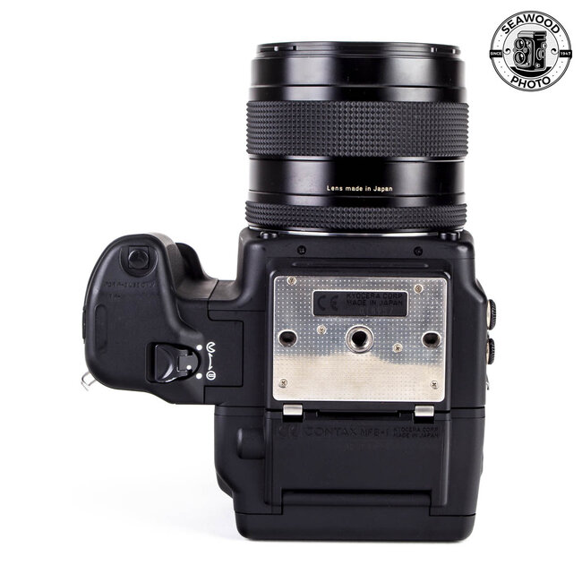 Contax 645 w/ Planar 80mm f/2, AE Prism, Waist level, & Extra Back EXCELLENT