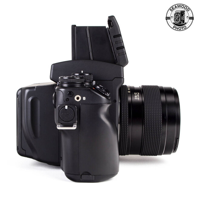Contax 645 w/ Planar 80mm f/2, AE Prism, Waist level, & Extra Back EXCELLENT