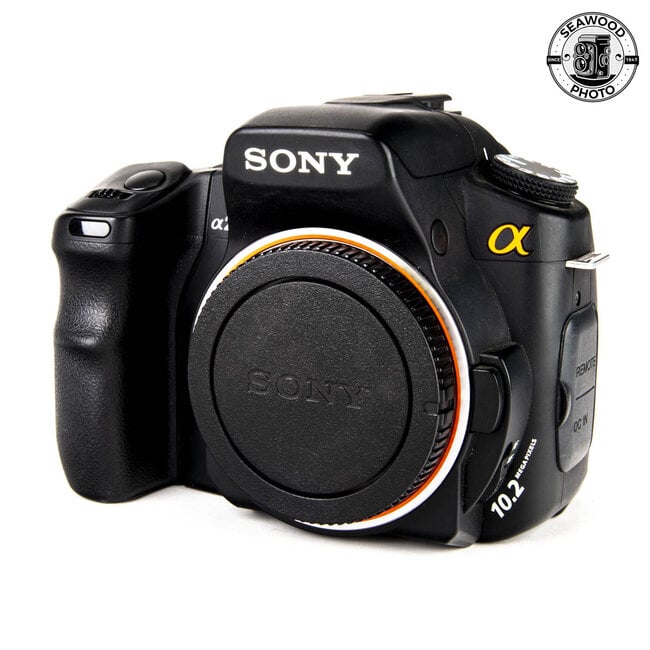 Sony Alpha A200 10.2MP Body Only AS-IS