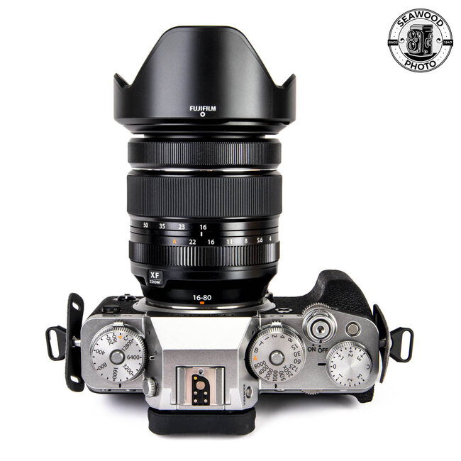 Fujifilm X-T4 26.1mp Camera w/16-80mm f/4 R O.I.S. WR Like New