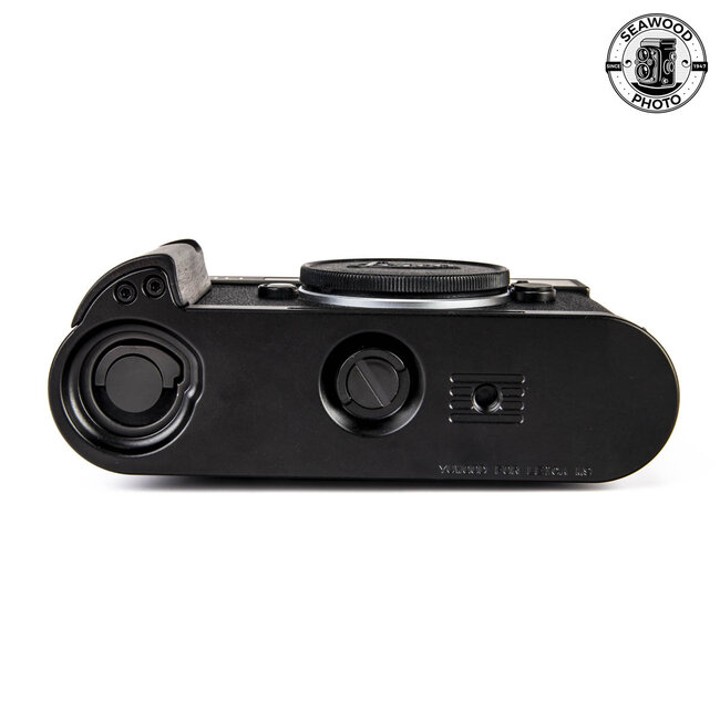 Leica M8 10.3 MP Digital Rangefinder Black GOOD+