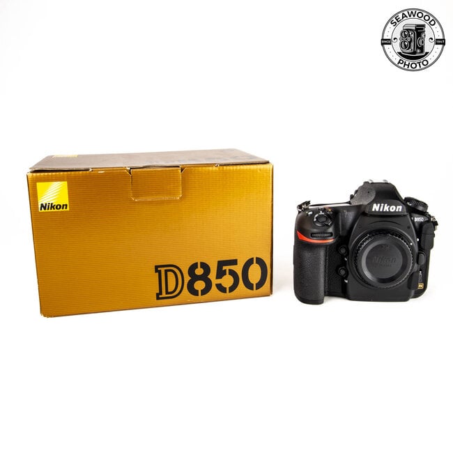 Nikon D850 45.7MP Only 8 Shots! Like New