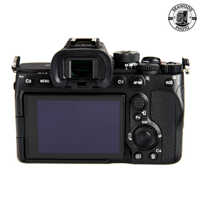 Sony a7 IV 33MP w/ FE 28-60mm f/4-5.6 LOW SHUTTER EXCELLENT