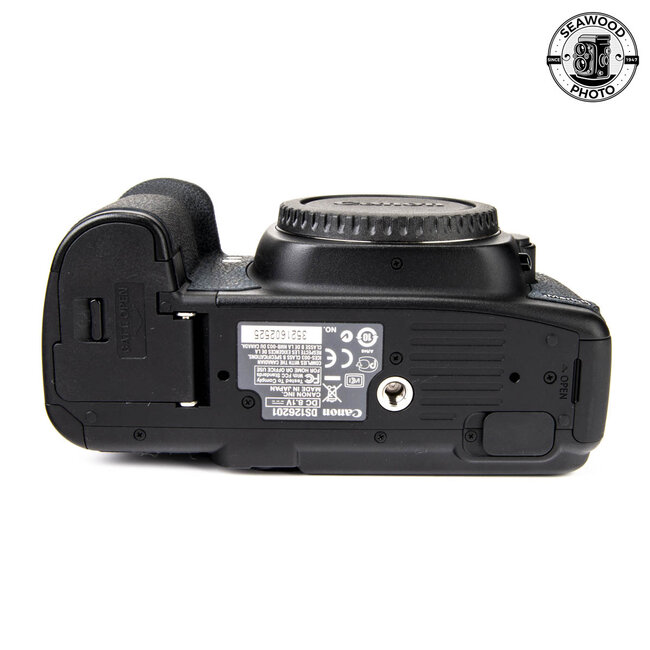 Canon EOS 5D Mark II 21.1MP Low Shutter Count EXCELLENT