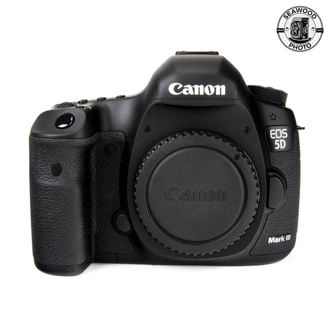 Canon EOS 5D Mark III 22.3MP UNDER 40 SHOTS! EXCELLENT