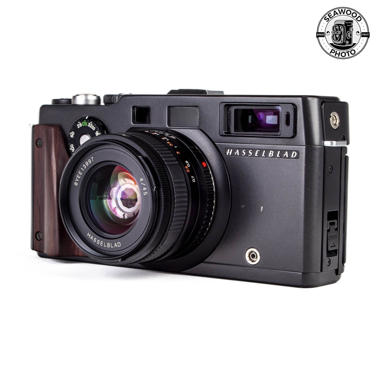 Hasselblad X-Pan- the Ultimate 35mm Panoramic Camera? 