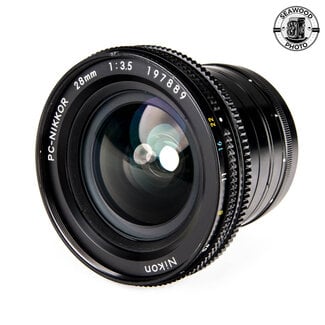 Nikon Nikon PC-Nikkor 28mm f3.5 Tilt Shift EXCELLENT