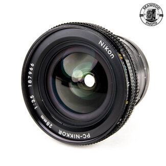 Nikon Nikon P.C.-Nikkor 28mm f3.5 GOOD-