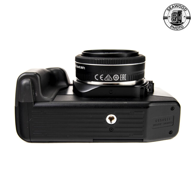Canon EOS 650 W/ 40mm f2.8 STM Pancake GOOD