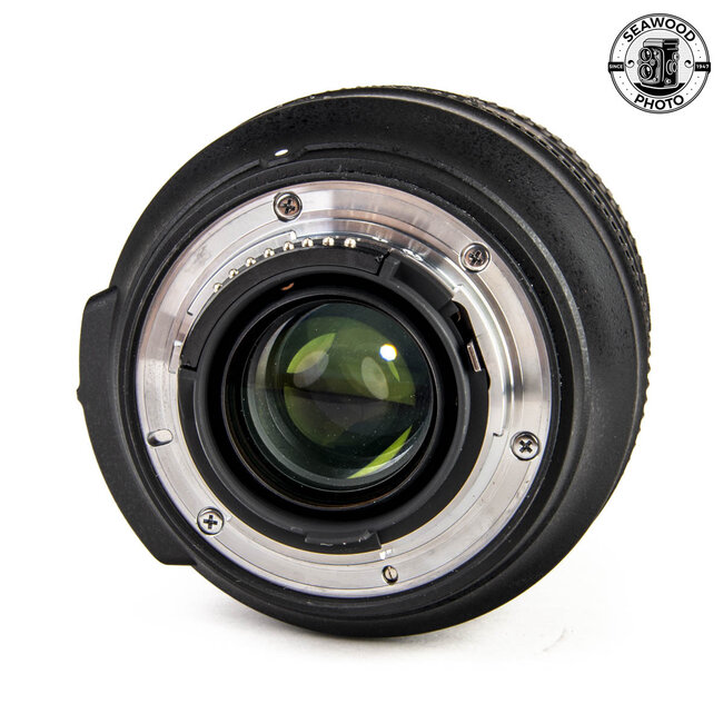 Nikon AF-S 24-120mm f4 G ED VR N Excellent