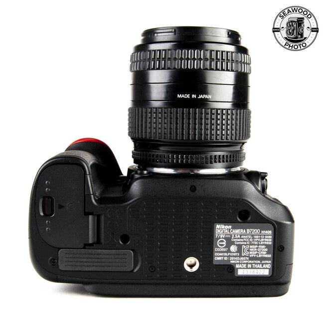 Nikon D7200 24.2mp w/Nikkor 28-70mm f/3.5-4.5 EXCELLENT