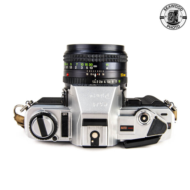 Minolta X-370 w/ MD 50mm f1.4 GOOD