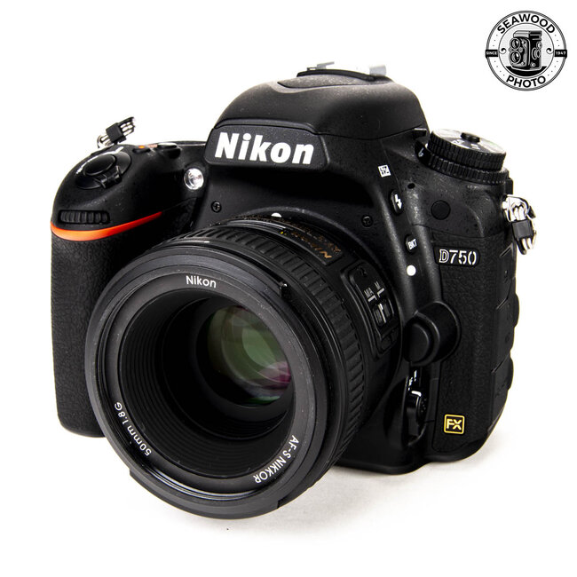 Nikon D750 FX 24.3mp w/Nikkor 50mm f/1.8G LOW SHUTTER COUNT EXCELLENT