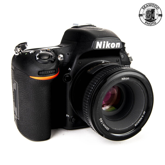 Nikon D750 FX 24.3mp w/Nikkor 50mm f/1.8G LOW SHUTTER COUNT EXCELLENT
