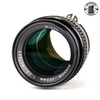 Nikon Nikon 105mm f/2.5 Ai-S EXCELLENT