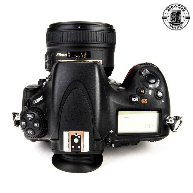 Nikon D800 w/ 50mm f1.8 (AS-IS) No returns, No warranty