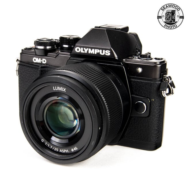 Olympus OM-D E-M10 II w/ Lumix G 25mm F1.7 GOOD+