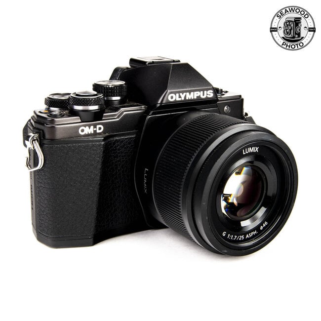 Olympus OM-D E-M10 II w/ Lumix G 25mm F1.7 GOOD+