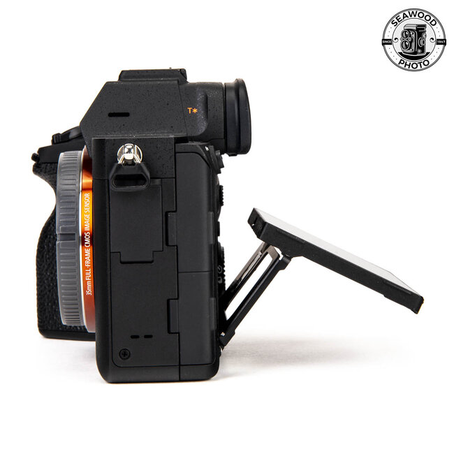 Sony A7RIV 60.2 MP Less Than 600 Shots Excellent