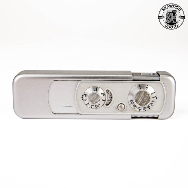 Minox III Subminiature Camera,  (8x11 Subminiature Film) w/ Case, Chain GOOD+