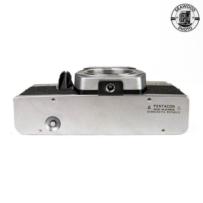 Praktica LB 2 35mm SLR Body Only FOR PARTS