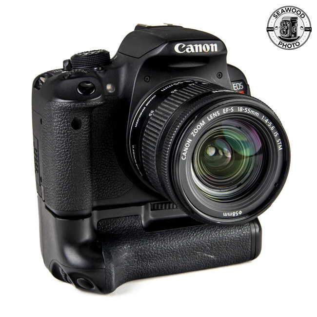 Canon EOS Rebel T5i, 18-55mm EFS, Battery Grip GOOD