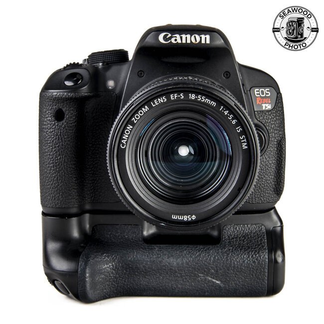 Canon EOS Rebel T5i, 18-55mm EFS, Battery Grip GOOD