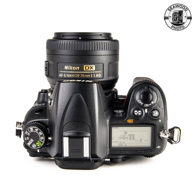 Nikon D7000 16.2MP w/ 35mm f1.8G DX GOOD+