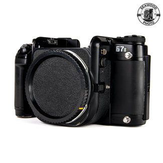 Pentax Pentax 67 II Body Only FOR PARTS