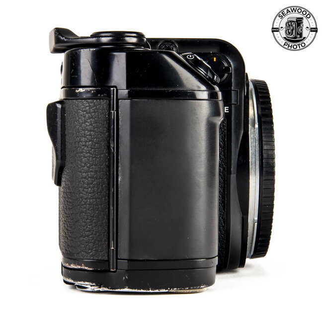Pentax 67 II Body Only FOR PARTS