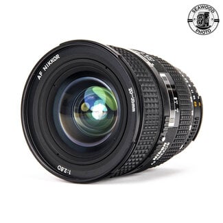 Nikon Nikon AF 20-35mm f2.8D EXCELLENT