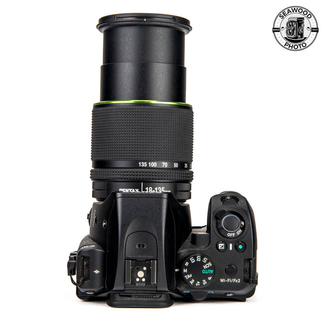 Pentax K-70 24.2MP DSLR w/ DA 18-135mm GOOD+