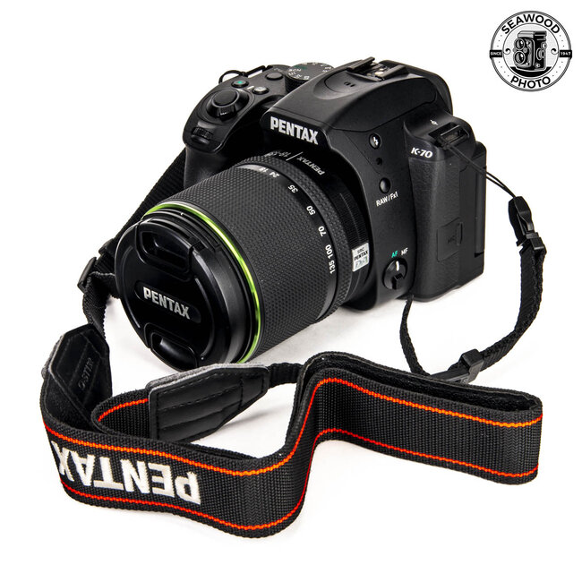 Pentax K-70 24.2MP DSLR w/ DA 18-135mm GOOD+