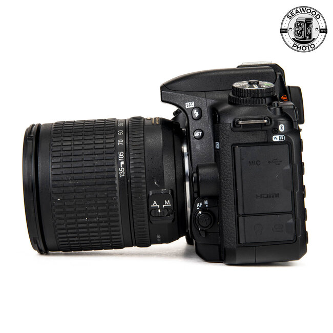 Nikon D7500 w/18-135mm f3.5-5.6 ED DX GOOD