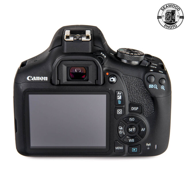 Canon Rebel EOS T7 w/ 18-55mm f3.5-5.6 II GOOD