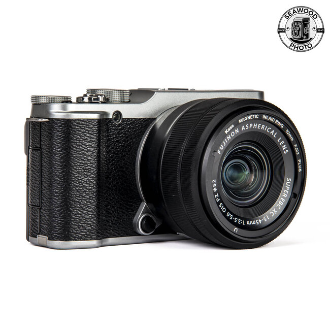 Fujifilm X-M1 16.3 mp  w/15-45mm f3.5-5.6 GOOD