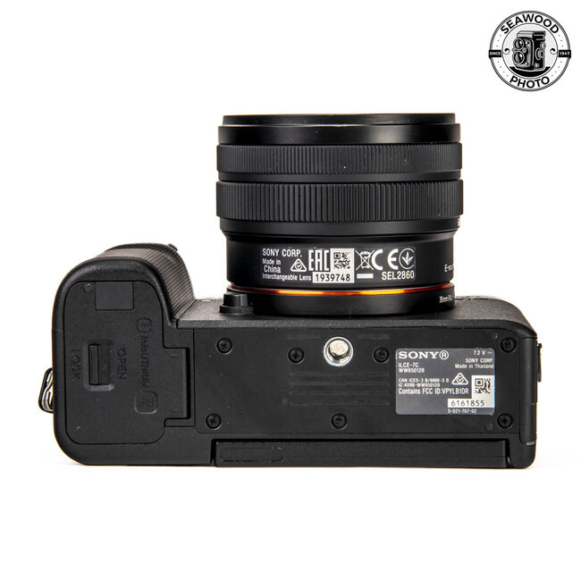 Sony A7C Silver w/ 28-60mm f/4-5.6 LOW SHUTTER COUNT 24.2 MP GOOD+