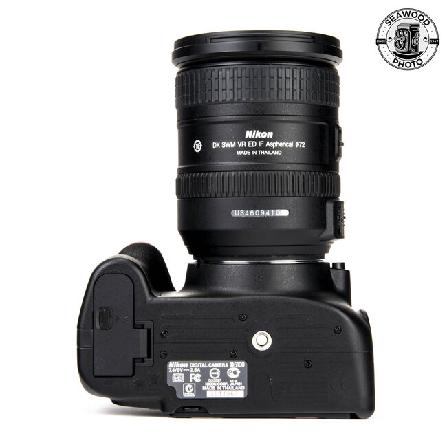 Nikon D5100 w/18-200mm f/3.5-5.6 (LOW SHUTTER) EXCELLENT