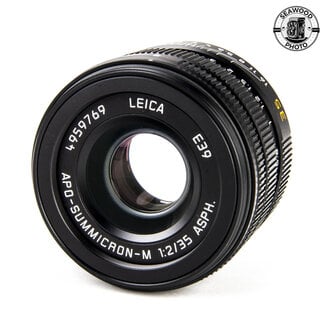 Leica Leica APO-Summicron-M 35mm F/2 ASPH. Lens Black 11699. EXCELLENT