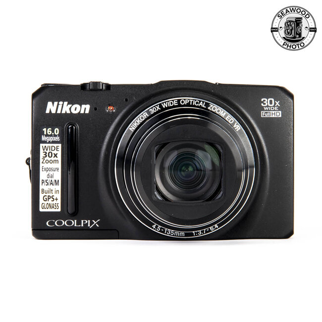 Nikon Coolpix S7000 16MP GOOD
