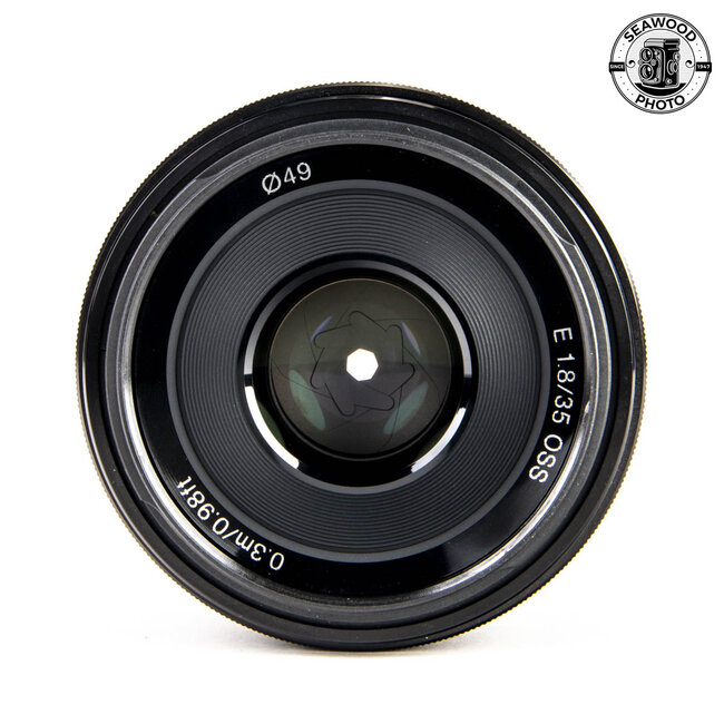Sony E APS-C 35mm f/1.8 OSS GOOD+